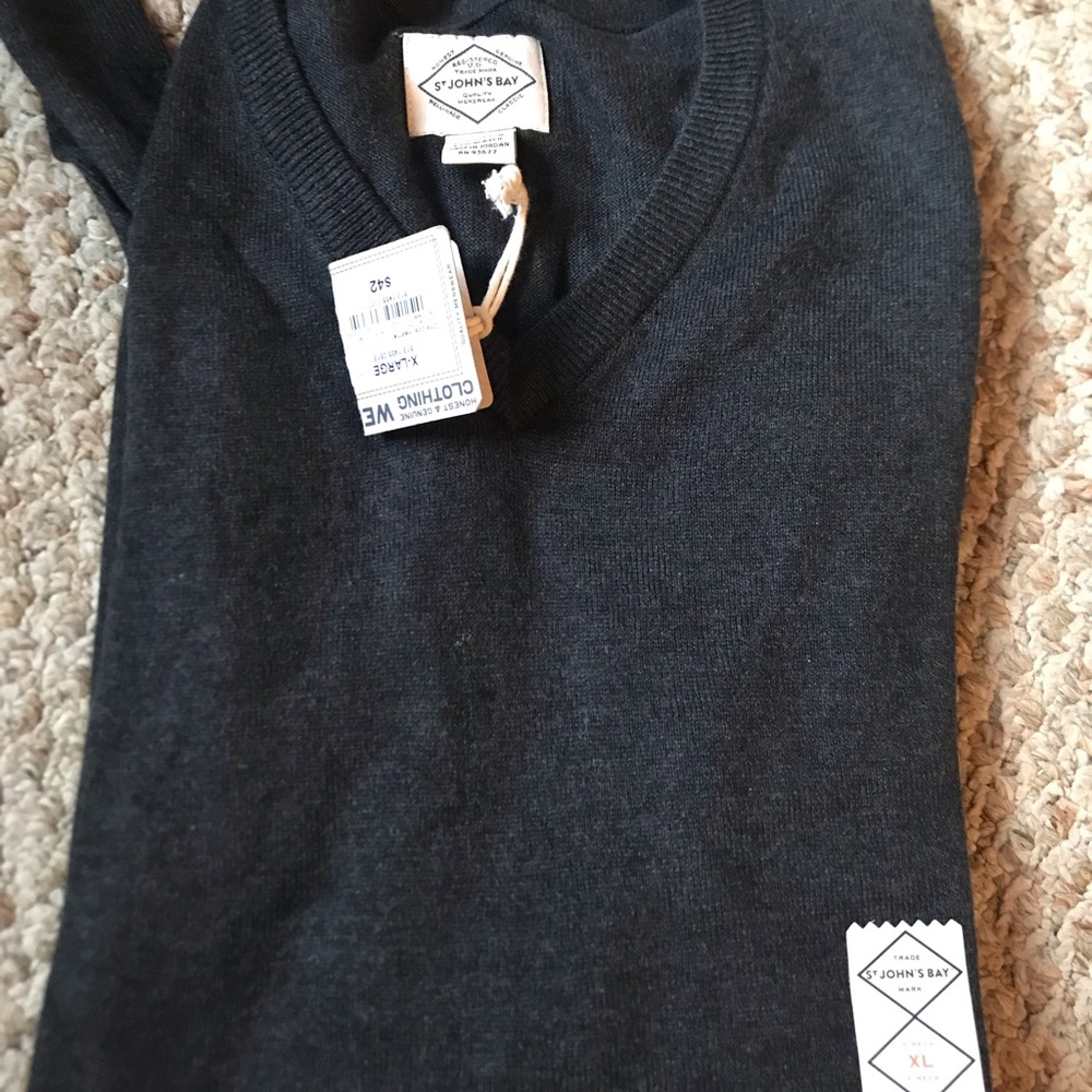 St. John’s grey sweater